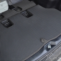 Коврики текстильные на Toyota Noah-Voxy III пр.руль (2014->)