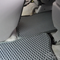 Двухслойные коврики EVA на Toyota Sienna II (2003-2010)