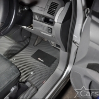 Двухслойные коврики EVA на Toyota Estima III пр.руль (2006-2019)